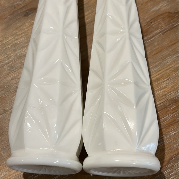 Two Vintage White Milk Glass Bud Vase. 9” - Picture 12 of 16